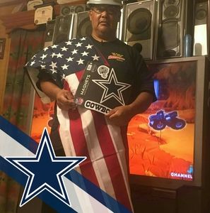 Meet your Posher, Stanley